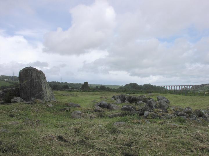 Miltown of Clava (Clava Cairn) by Moth