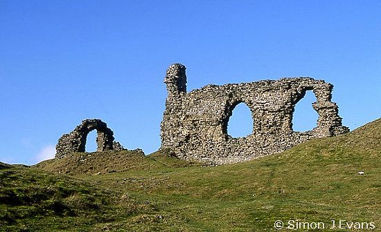 Castell Dinas Bran (Hillfort) by Simon E