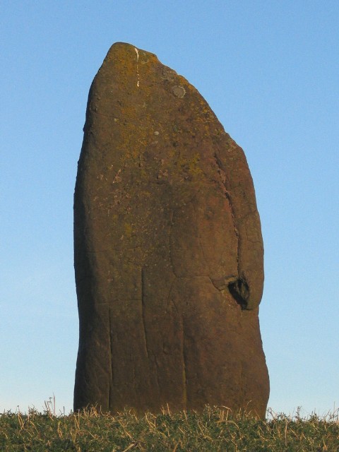 Lightshaw (Standing Stone / Menhir) by greywether