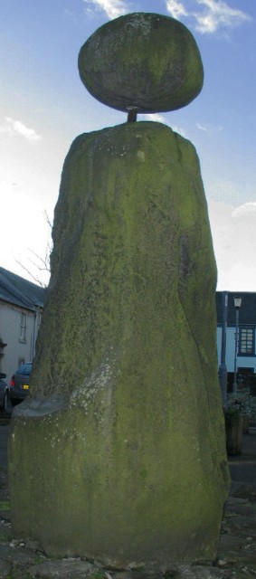 The Dagon Stone (Standing Stone / Menhir) by greywether
