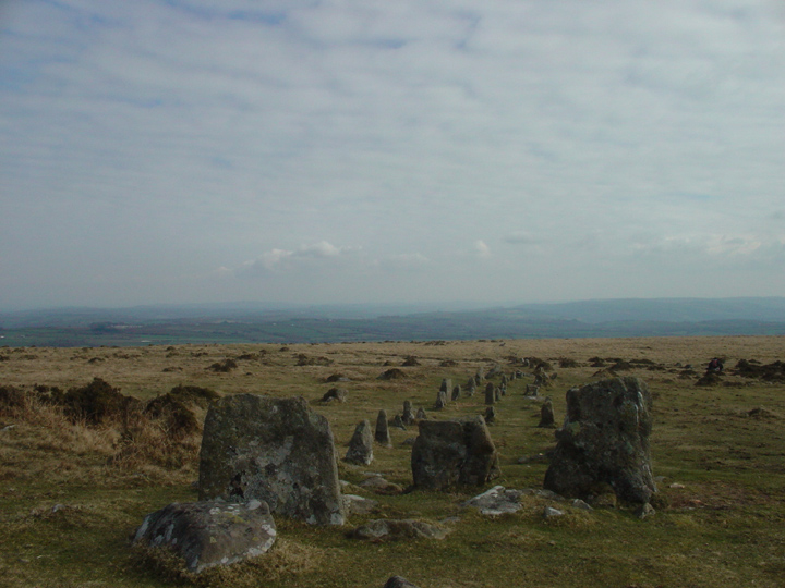Cosdon Hill (Stone Row / Alignment) by Erik the Red