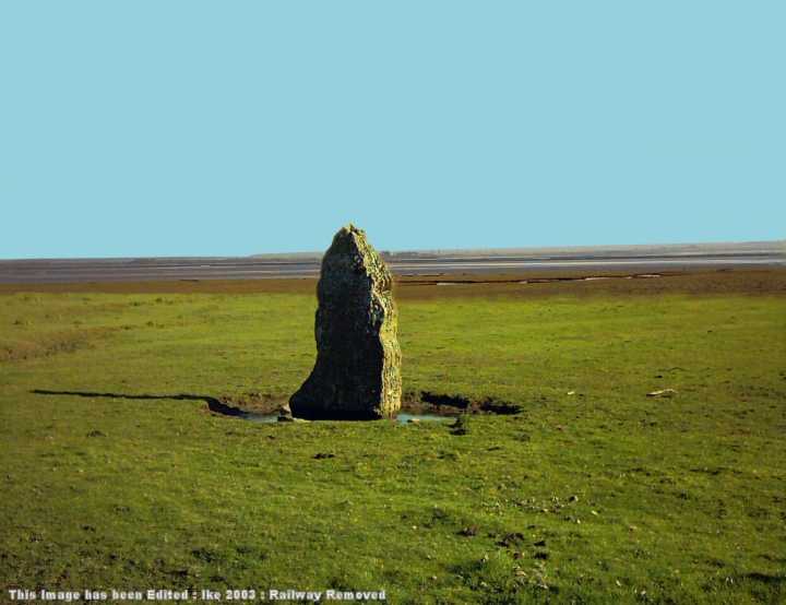 Wibdon Broadstone (Standing Stone / Menhir) by Ike