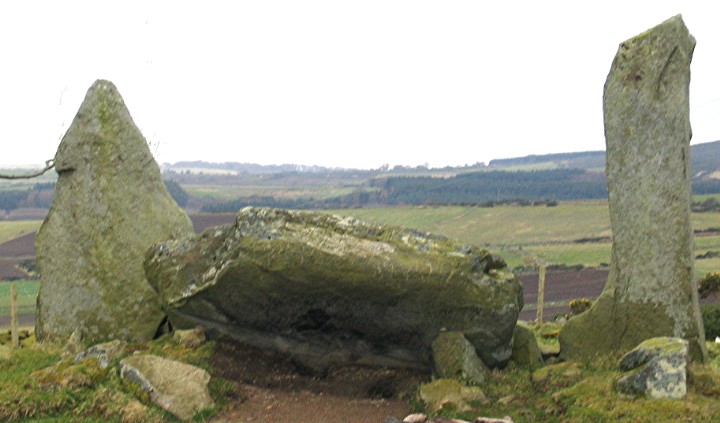Tyrebagger (Stone Circle) by greywether