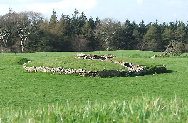 Cairn H (Passage Grave) by megaman