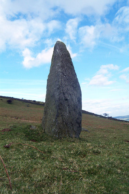 Cae Coch (Standing Stone / Menhir) by IronMan