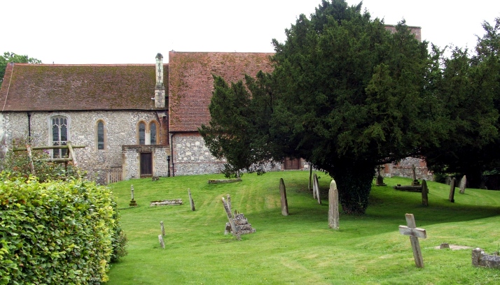 Cheriton Church Mound (Christianised Site) by jimit