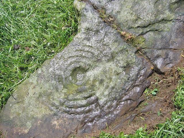 Clauchendolly (Cup and Ring Marks / Rock Art) by rockartuk