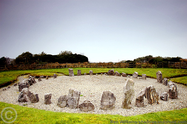 Drumskinney (Stone Circle) by CianMcLiam
