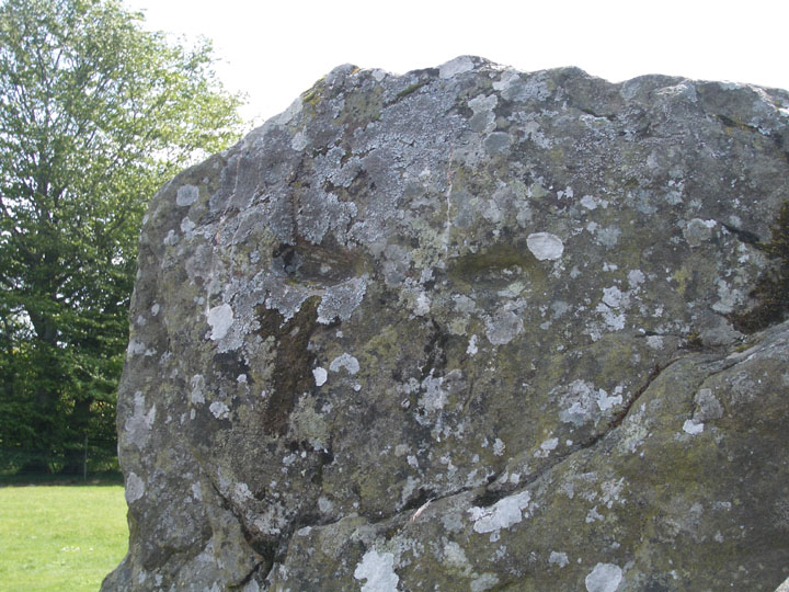 Loanhead of Daviot (Stone Circle) by jim j