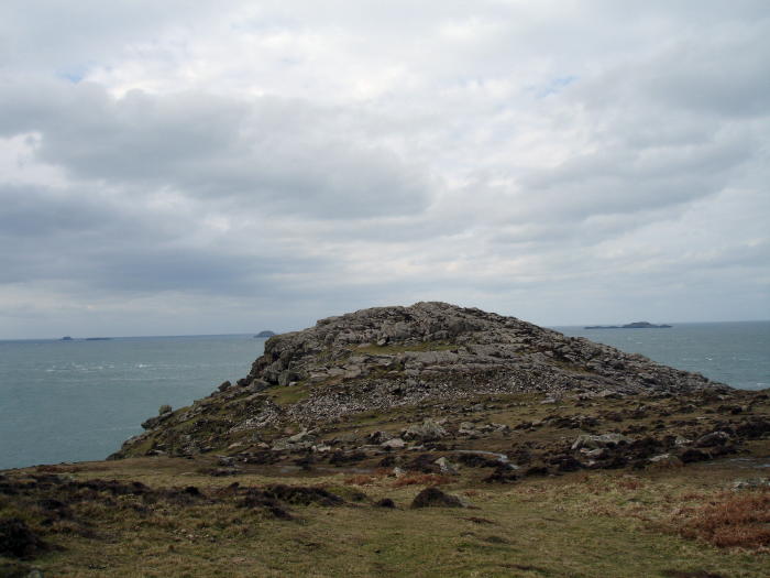 St David's Head Camp (Cliff Fort) by moss