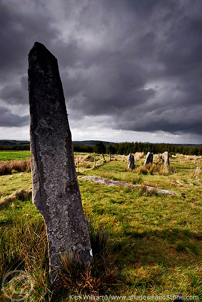 Knocknakilla (Stone Circle) by CianMcLiam