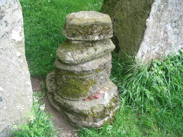 Grange / Lios, Lough Gur (Stone Circle) by daveyravey