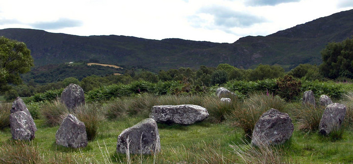 Dromroe (Stone Circle) by caealun