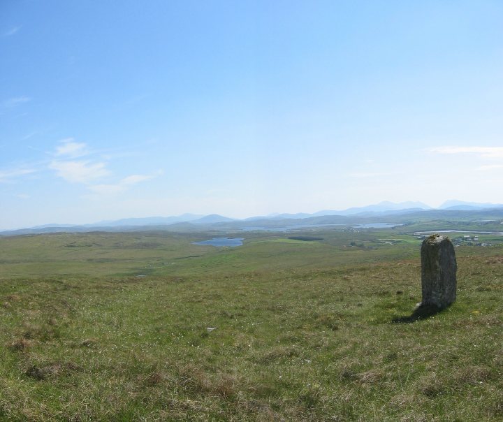 Airigh Na Beinne Bige (Stone Circle) by fitzcoraldo
