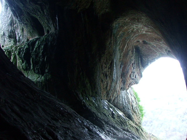 Thor's Cave (Cave / Rock Shelter) by postman