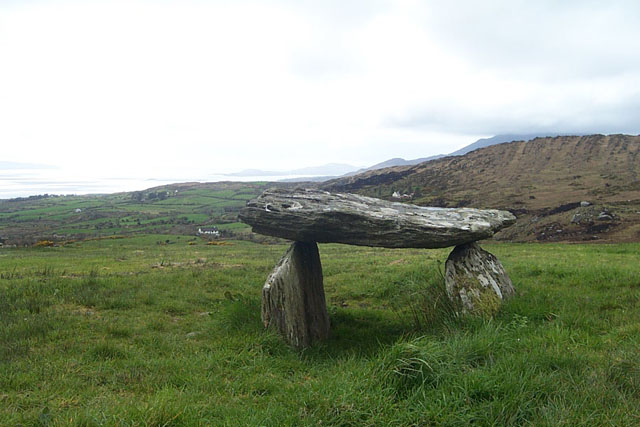 Ballynahowen (Wedge Tomb) by IronMan