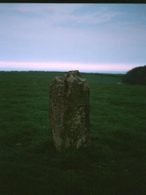 Wade's Stone (North) (Standing Stone / Menhir) by fitzcoraldo