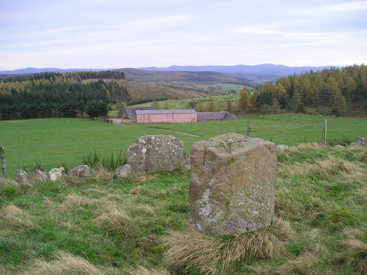 Auld Kirk O' Tough (Stone Circle) by tiompan