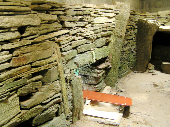 Tomb of the Eagles (Chambered Cairn) by wideford