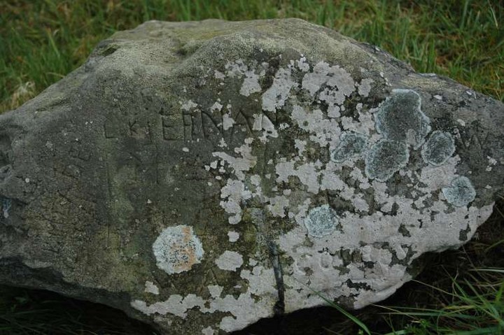 Slieve Beagh (Barrow / Cairn Cemetery) by ryaner