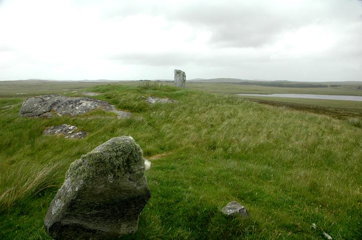 Cùl a'Chleit (Standing Stones) by Moth
