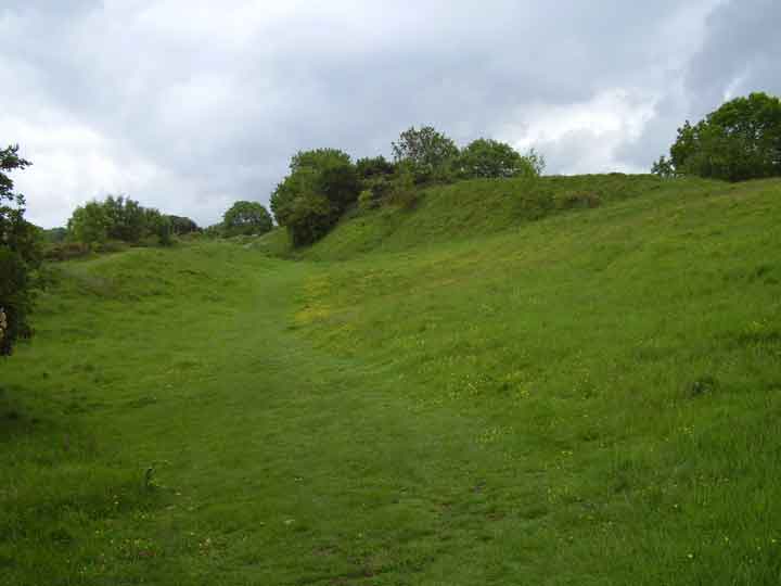 Hamdon Hill (Hillfort) by formicaant