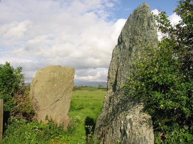 Bryn Gwyn (Stone Circle) by stubob