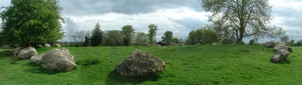 Broadleas (Stone Circle) by megaman
