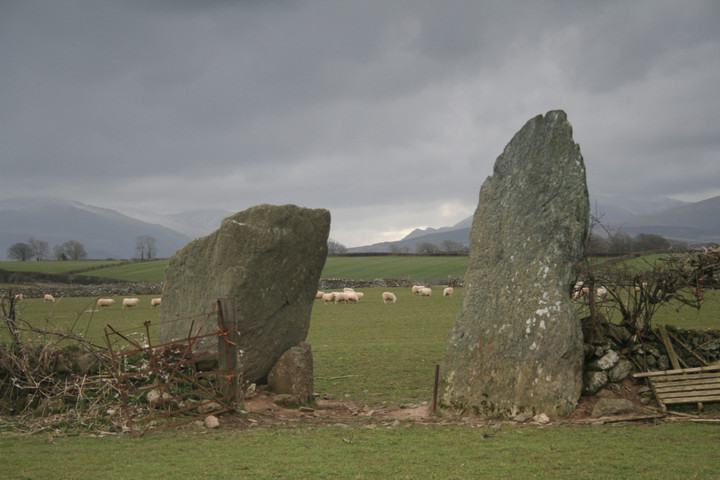 Bryn Gwyn (Stone Circle) by postman