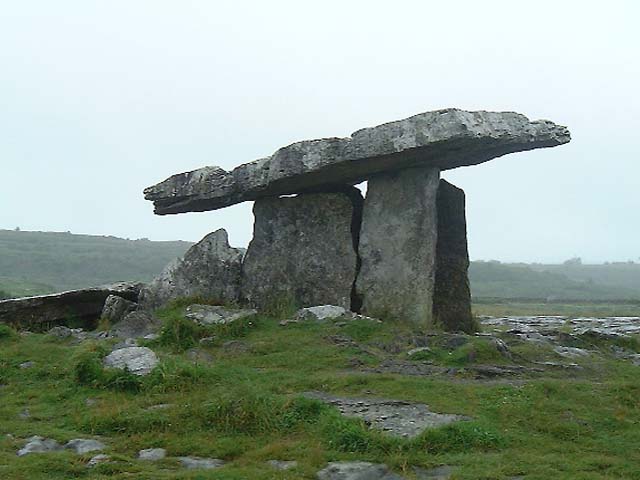 Poulnabrone (Portal Tomb) by megaman