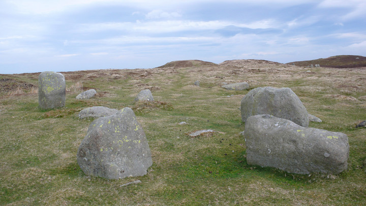 Monument 280 (Standing Stones) by skins