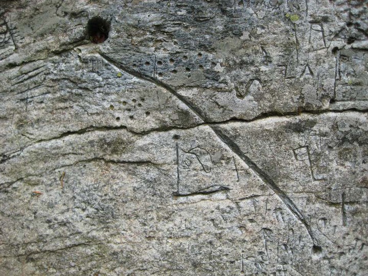 Monte Beigua Pietra Scritta Engraved stone – The Modern Antiquarian.com
