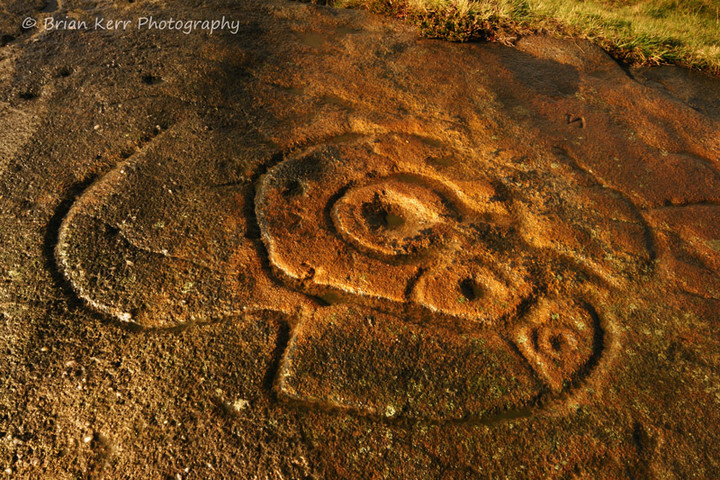 Hanging Stones (Cup and Ring Marks / Rock Art) by rockartwolf