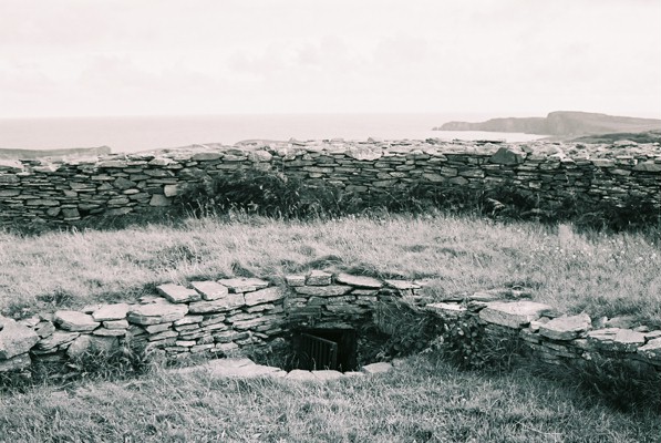 Knockdrum (Stone Fort / Dun) by RedBrickDream