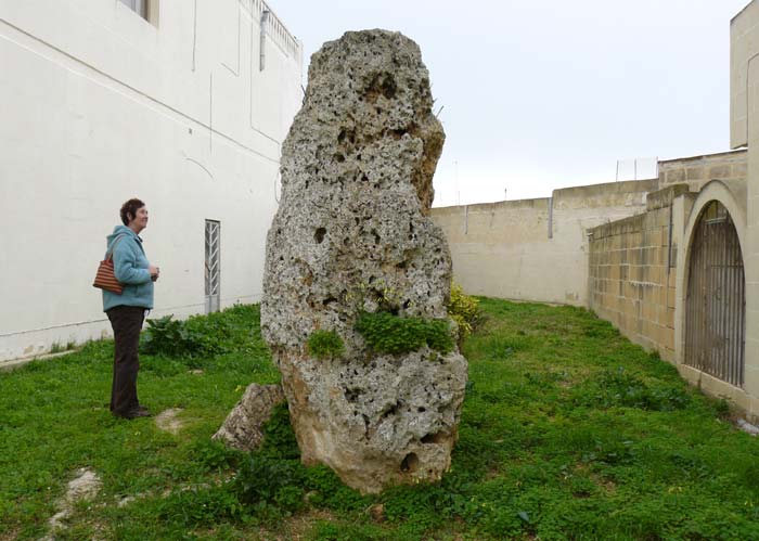 Qala (Standing Stone / Menhir) by baza