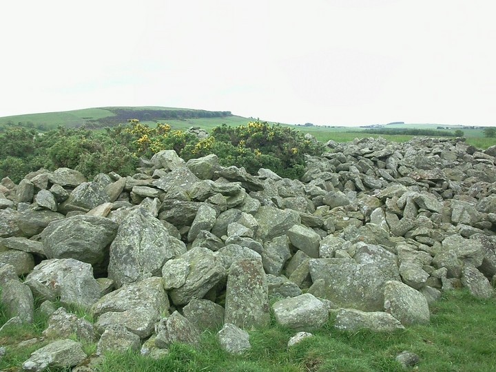 Hill Of Selbie (Ring Cairn) by drewbhoy