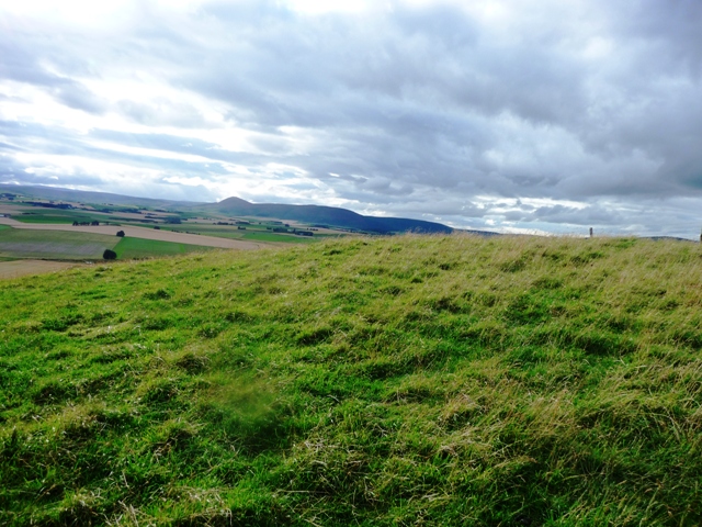 Hill Of New Leslie (Hillfort) by drewbhoy