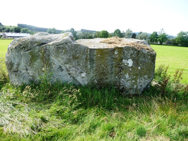 Rothiemay (Stone Circle) by drewbhoy