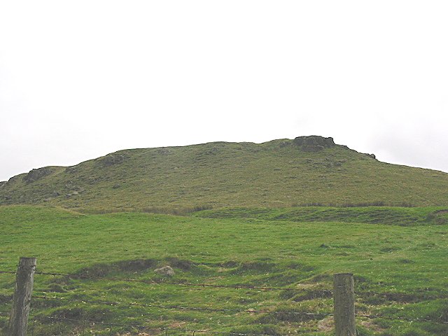 Castle Naze (Hillfort) by stubob
