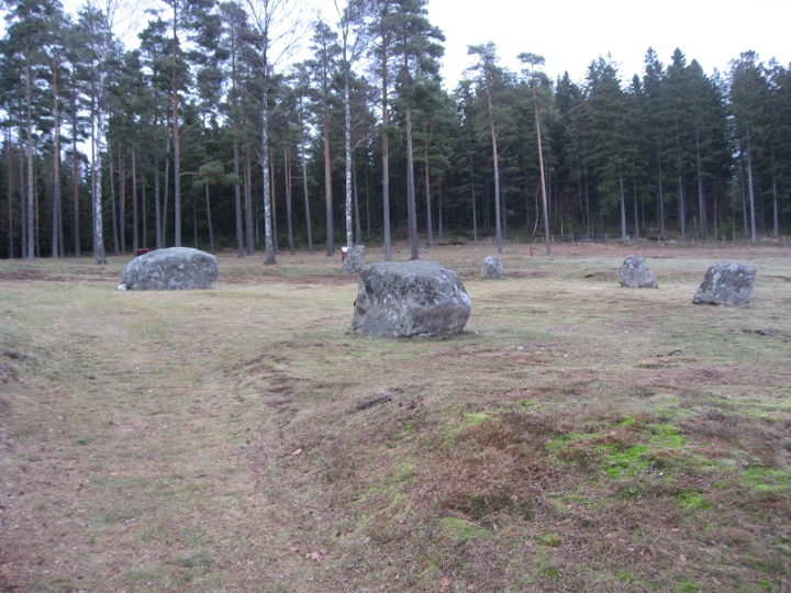 Blomsholm (Stone Circle) by Vragebugten