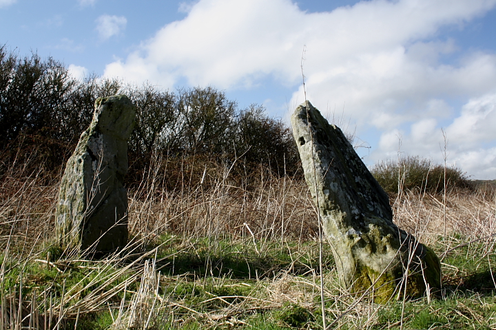 Cae'r-Hen-Eglwys (Standing Stones) by GLADMAN