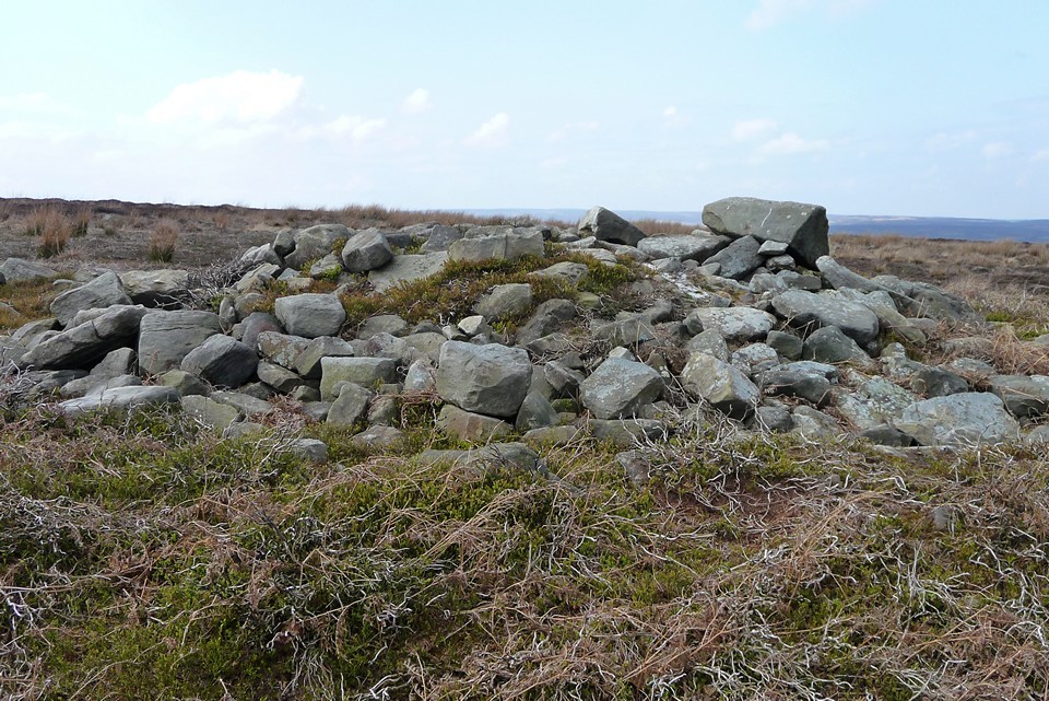Danby Rigg (Cairn(s)) by thesweetcheat