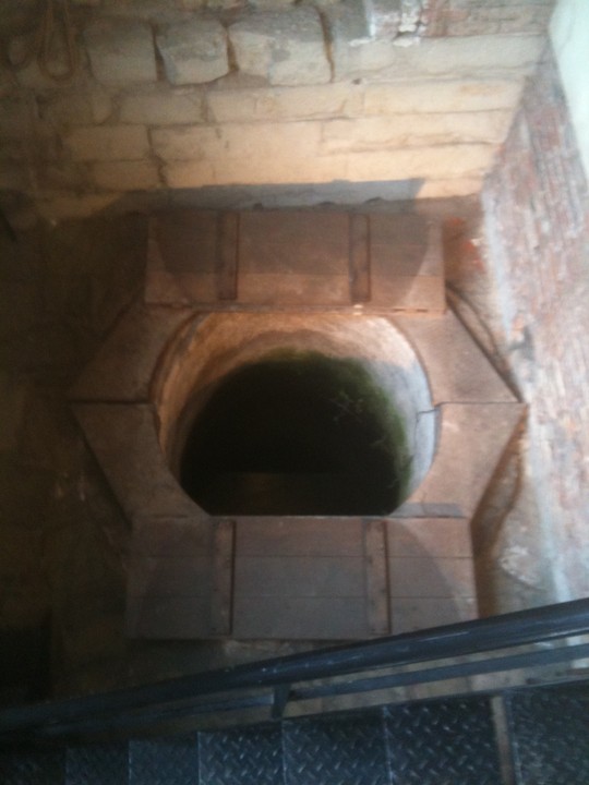 The Clerk's Well (Sacred Well) by nix