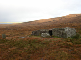 The Dwarfie Stane (Chambered Tomb) by JCHC