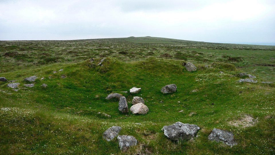 Butterdon Hill (north) cairn (Round Cairn) by thesweetcheat