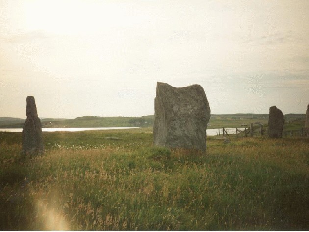 Cnoc Ceann a'Gharraidh (Stone Circle) by Martin