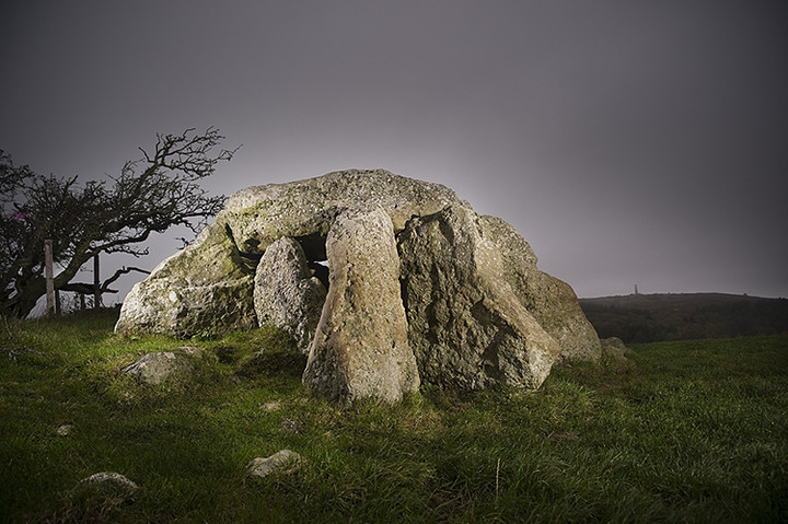 The Hellstone (Dolmen / Quoit / Cromlech) by A R Cane