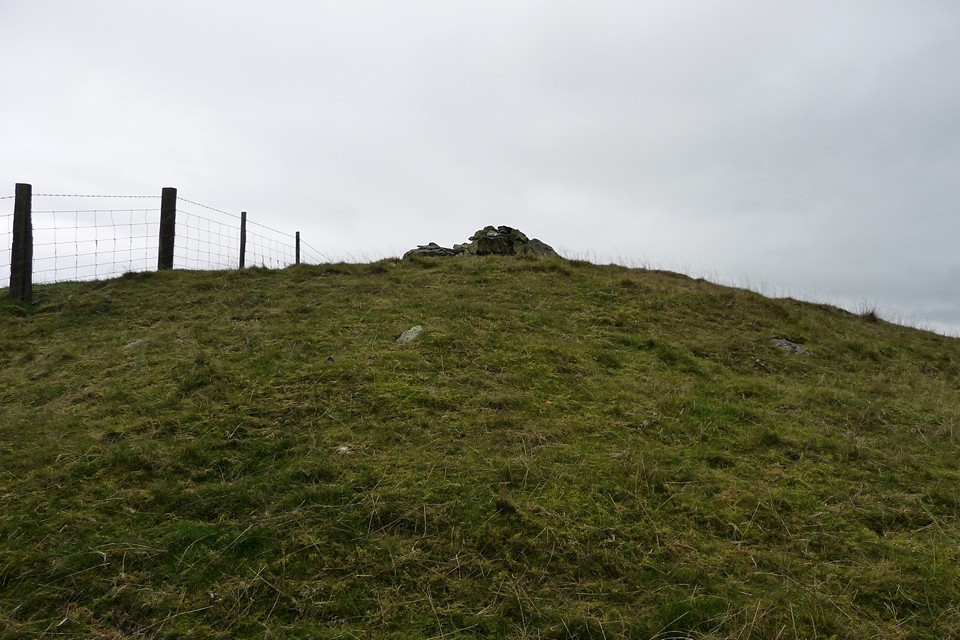 Gilwern Hill (Cairn(s)) by thesweetcheat