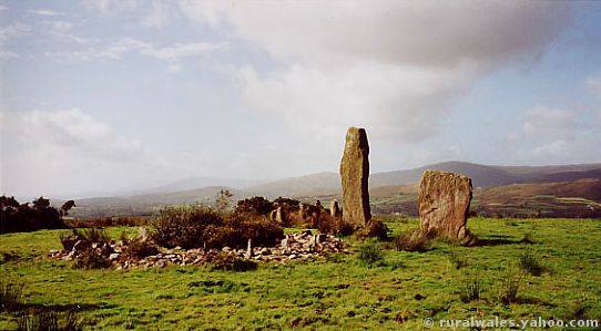 Kealkil (Stone Circle) by Simon E