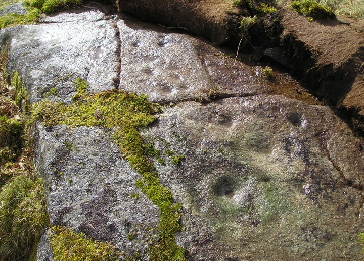 Balimeanach (Cup and Ring Marks / Rock Art) by tiompan